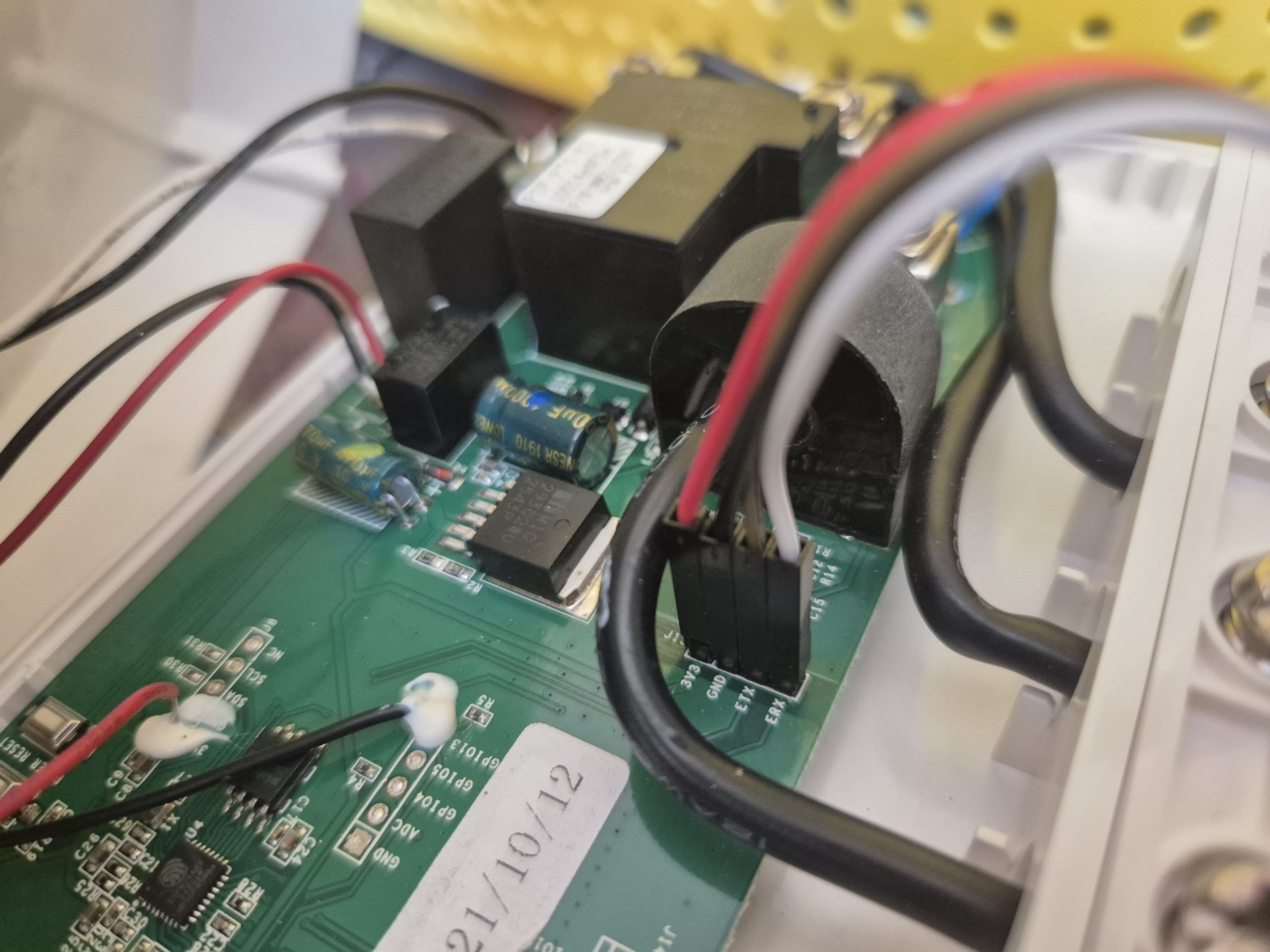 Branchement du Sonoff POW R3