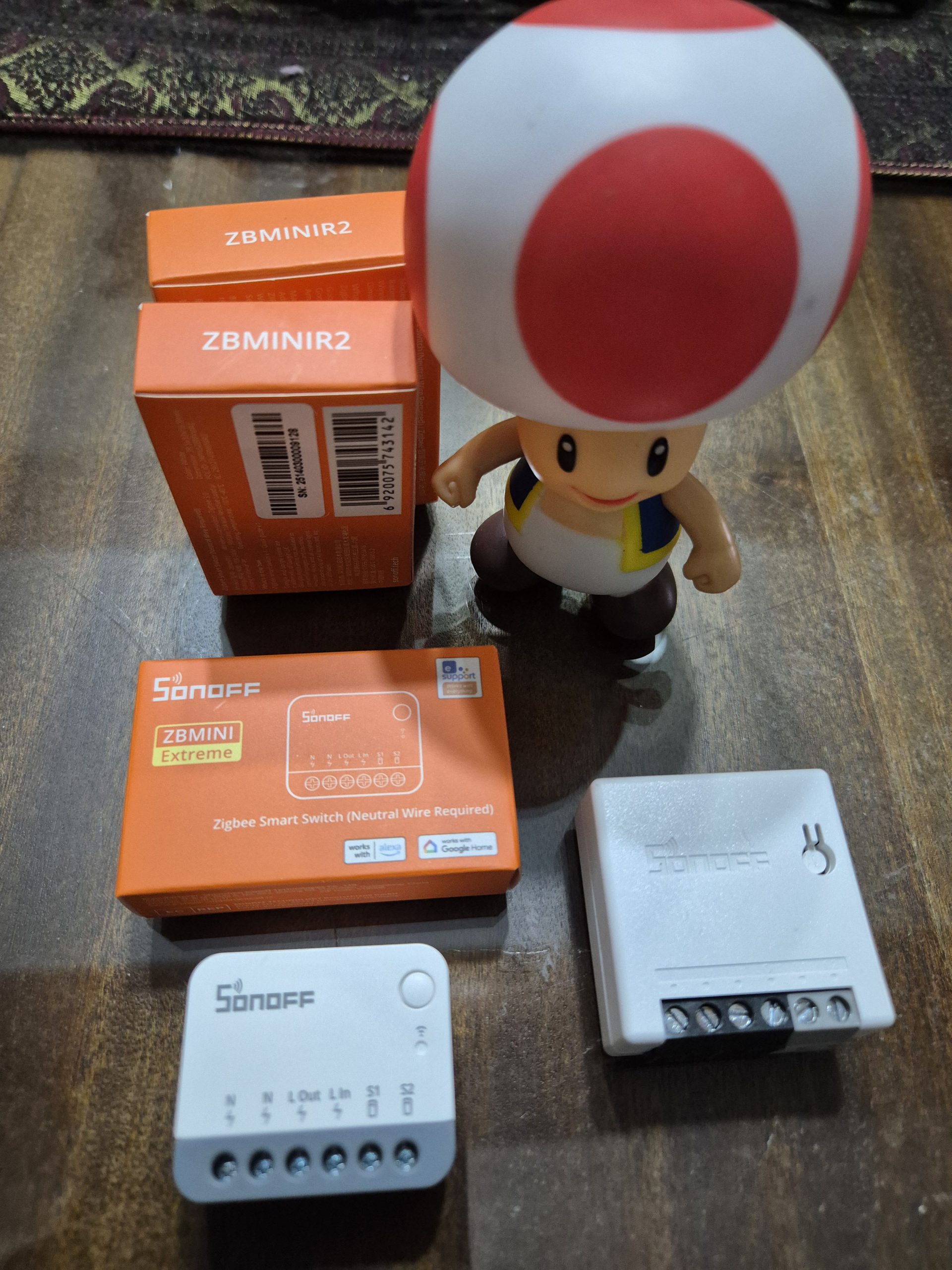 Je remplace les Sonoff ZBMINI par des ZBMINIR2